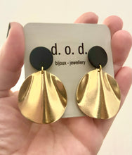 The Rina Earrings