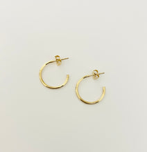 The Küv Earrings-sm