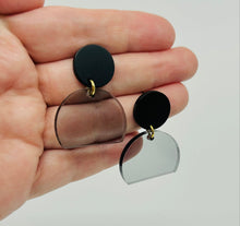 The Käla Earrings - NEW COLORS