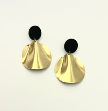 The Rina Earrings