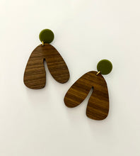 The Løtta Earrings - WOOD
