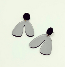 The Løtta Earrings -