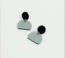 The Käla Earrings - NEW COLORS